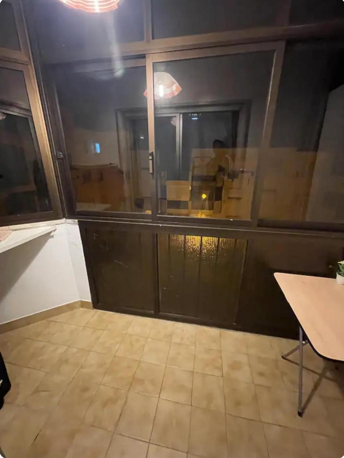 Quarto Calmo E Acolhedor Apartment Almada Exterior photo